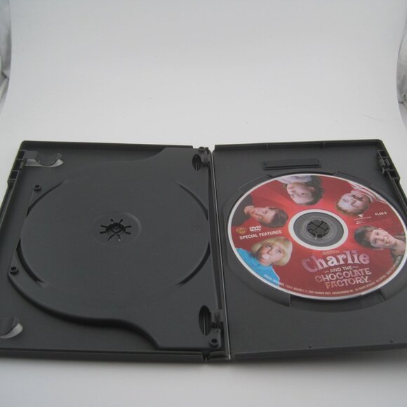 Charlie and The Chocolate Factory (2 DVD Disc Deluxe Edition) (widescreen) (PG) - Picture 5 of 5